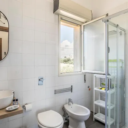 Holiday home 8 Bedroom Gorgeous In Cava Daliga