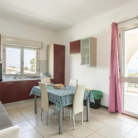 8 Bedroom Gorgeous In Cava Daliga Holiday home Cava d'Aliga