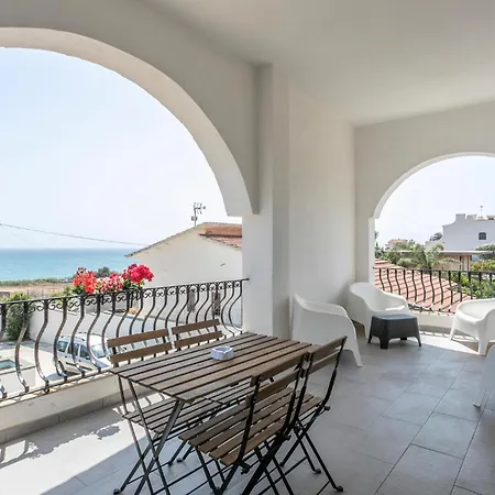 Holiday home 8 Bedroom Gorgeous In Cava Daliga *