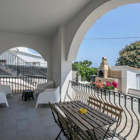 Vakantiehuis 8 Bedroom Gorgeous In Cava Daliga *